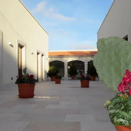 Domus Antiqua Hotel